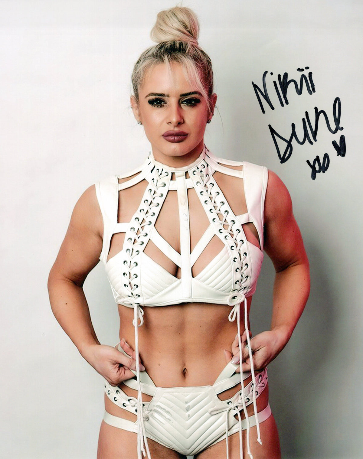 Nikki Duke (8x10) TNA AEW photo signed auto autographed