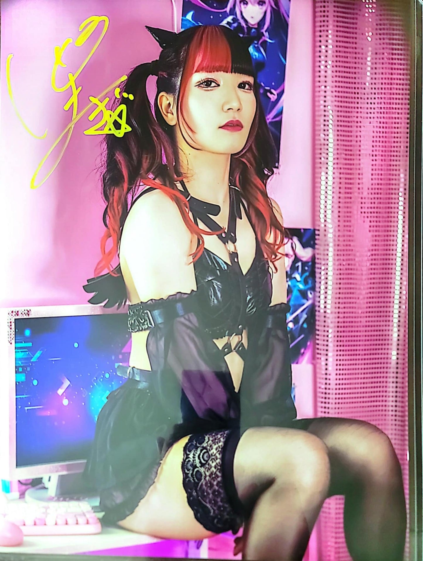 Maki Ito (11x14 metallic) funhouse WWE NXT photo signed auto autographed