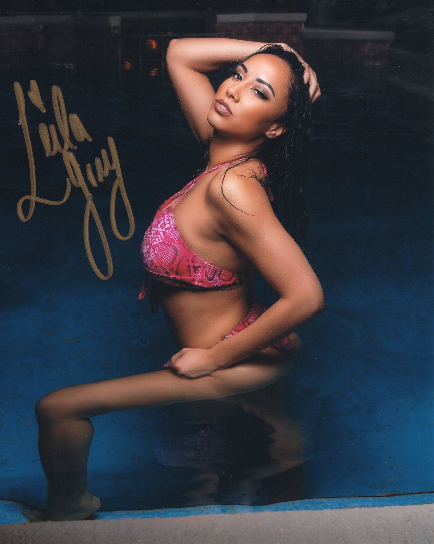 Leila Grey 8x10 AEW Autographed signed photo! Sexy Hot
