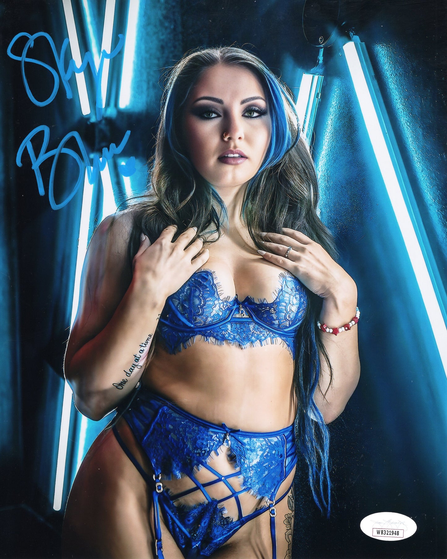 Skye Blue (Metallic 8x10) JSA COA AEW SEXY JSA photo signed auto autographed