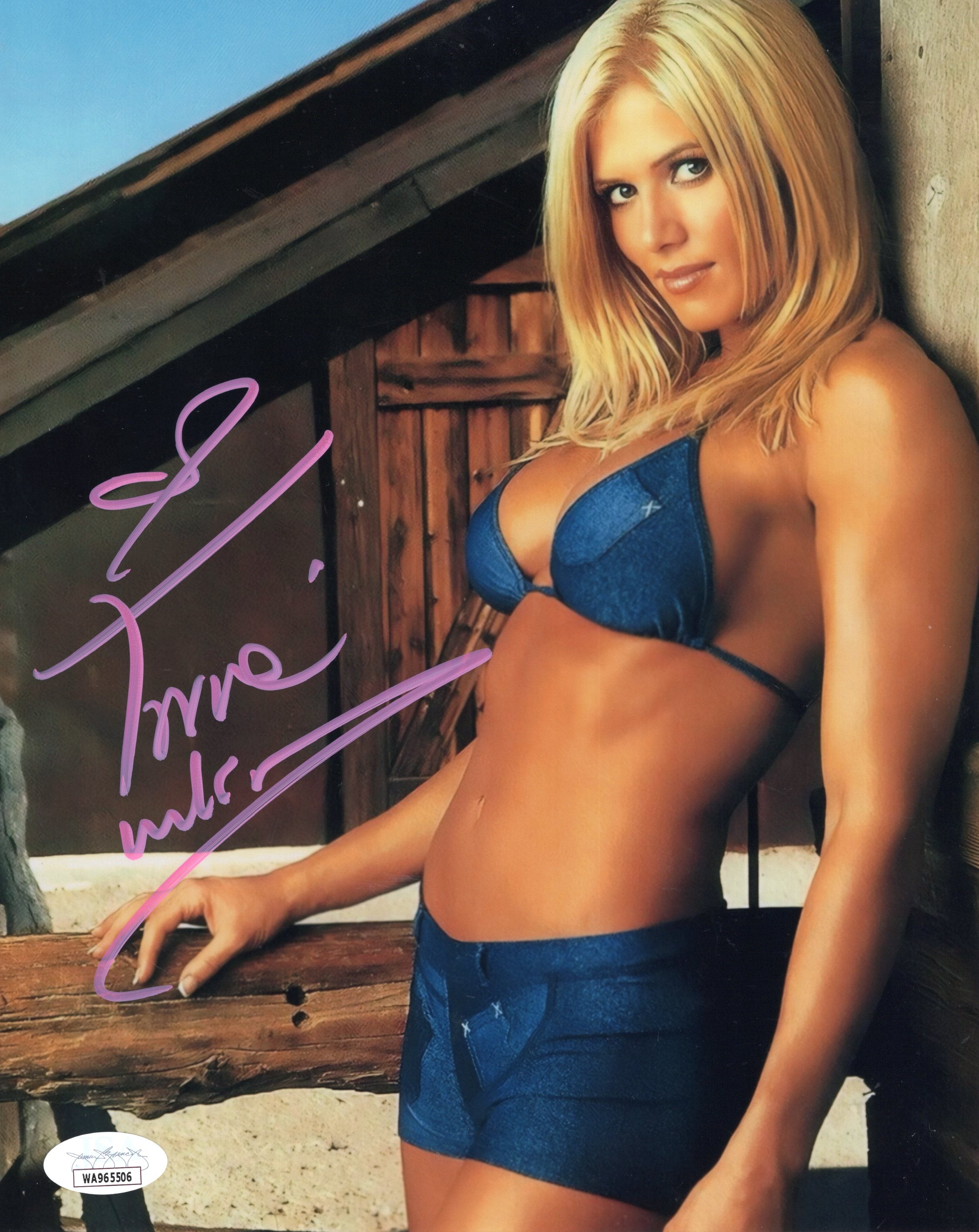 Torrie Wilson Metallic 8x10 WWF WWE SEXY JSA Photo Signed Auto Autog torrie-wilson-metallic-8x10-wwf-wwe-sexy-jsa-photo-signed-auto-autog