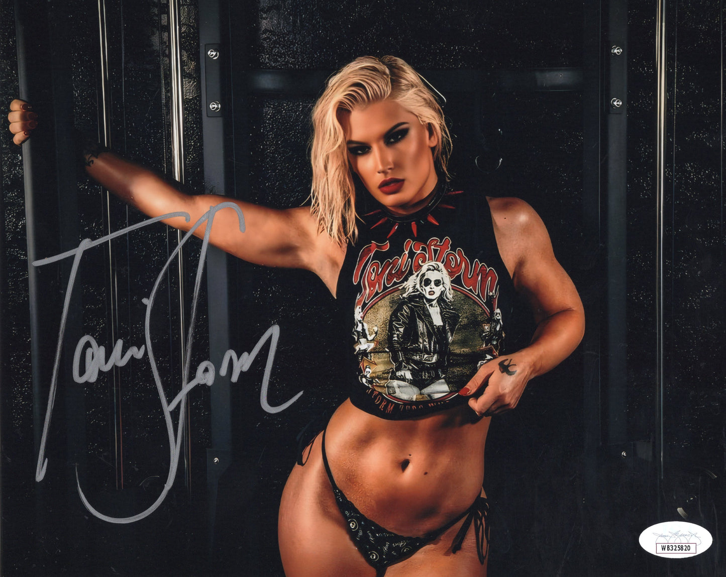 Toni storm funhouse (8x10) JSA COA photo signed auto autographed WWE AEW