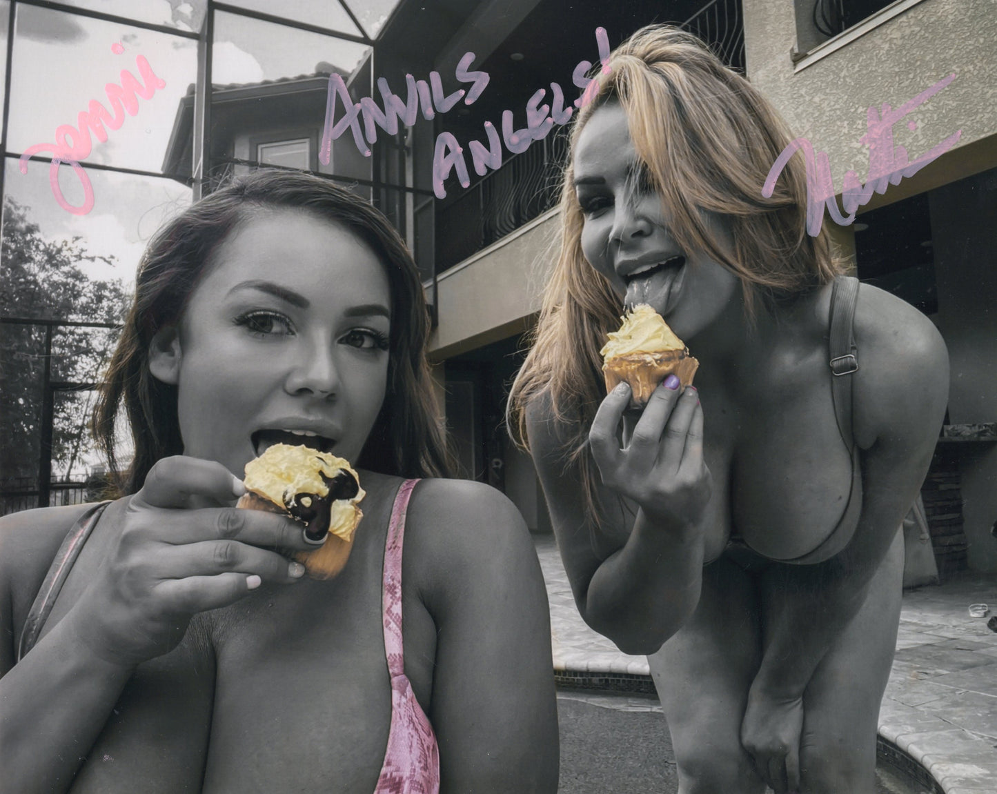 Natayla Jenny (metallic 8x10) inscribed photo signed auto autographed WWE