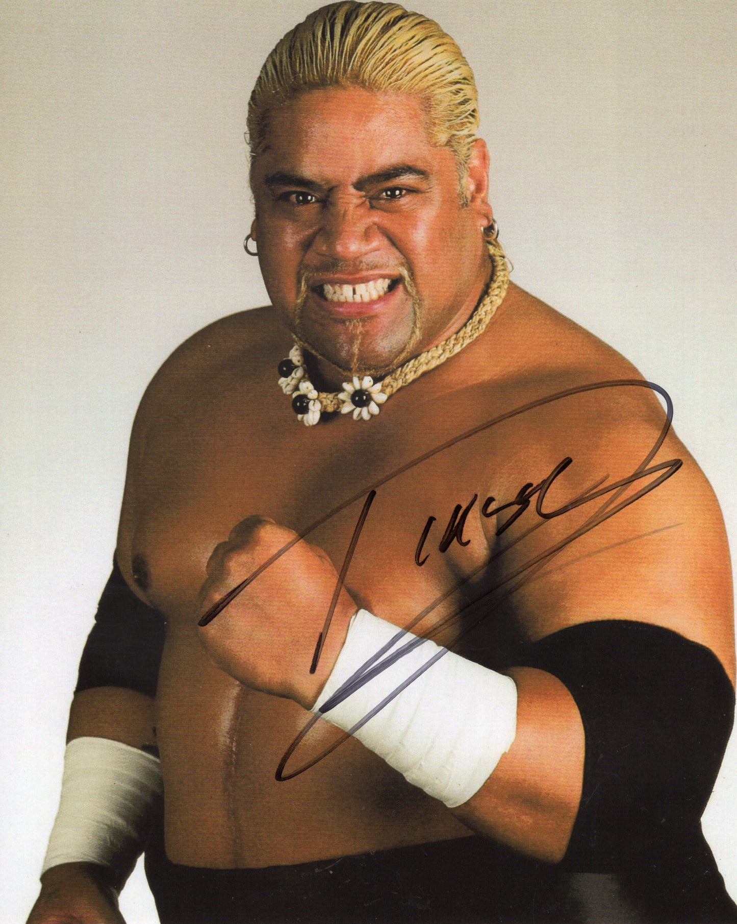 Rikishi (8x10) signed autographed WWF