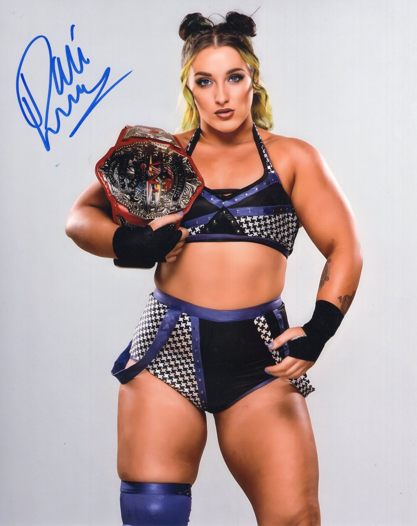 Dani Luna 8x10 AEW NXT WWE signed autographed photo
