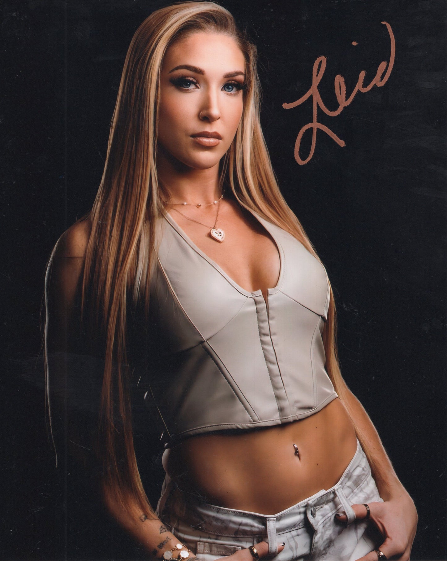 Lainey Reid 8x10 Fatal Influence AEW NXT TNA WWE signed autographed photo