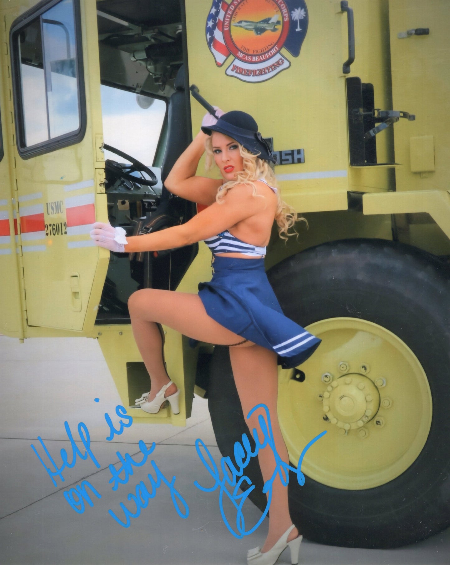 Lacey Evans (metallic 8x10) inscribed photo signed auto autographed
