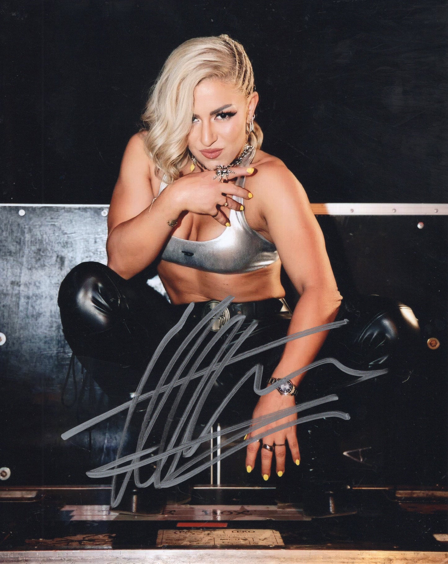 Thekla (8x10) AEW NJPW photo signed autographed