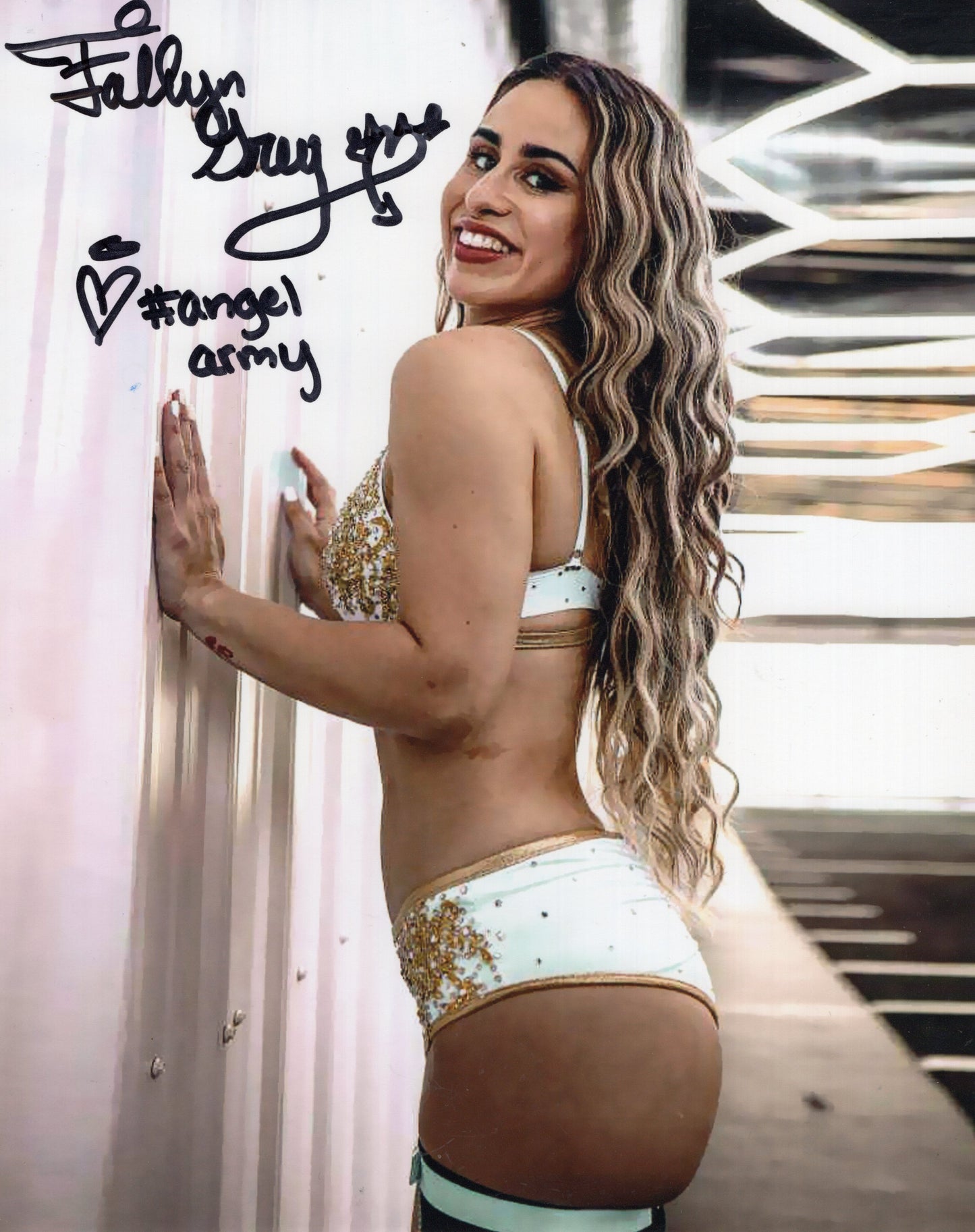 Fallyn Grey (8x10 photo) inscried NXT WWE signed auto autograph AEW