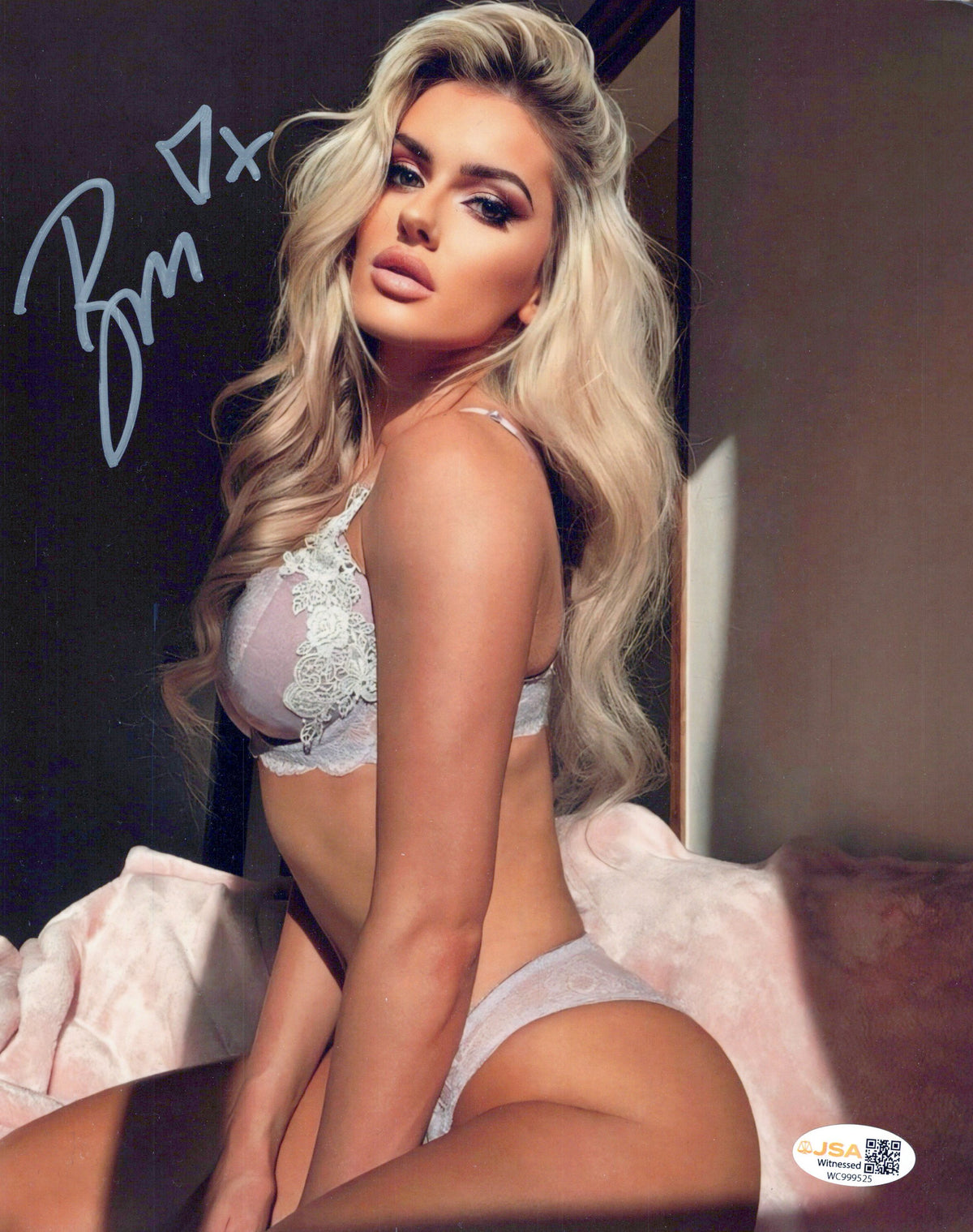 Blake Monroe Mariah May (metallic 8x10) photo signed auto autographed AEW WWE