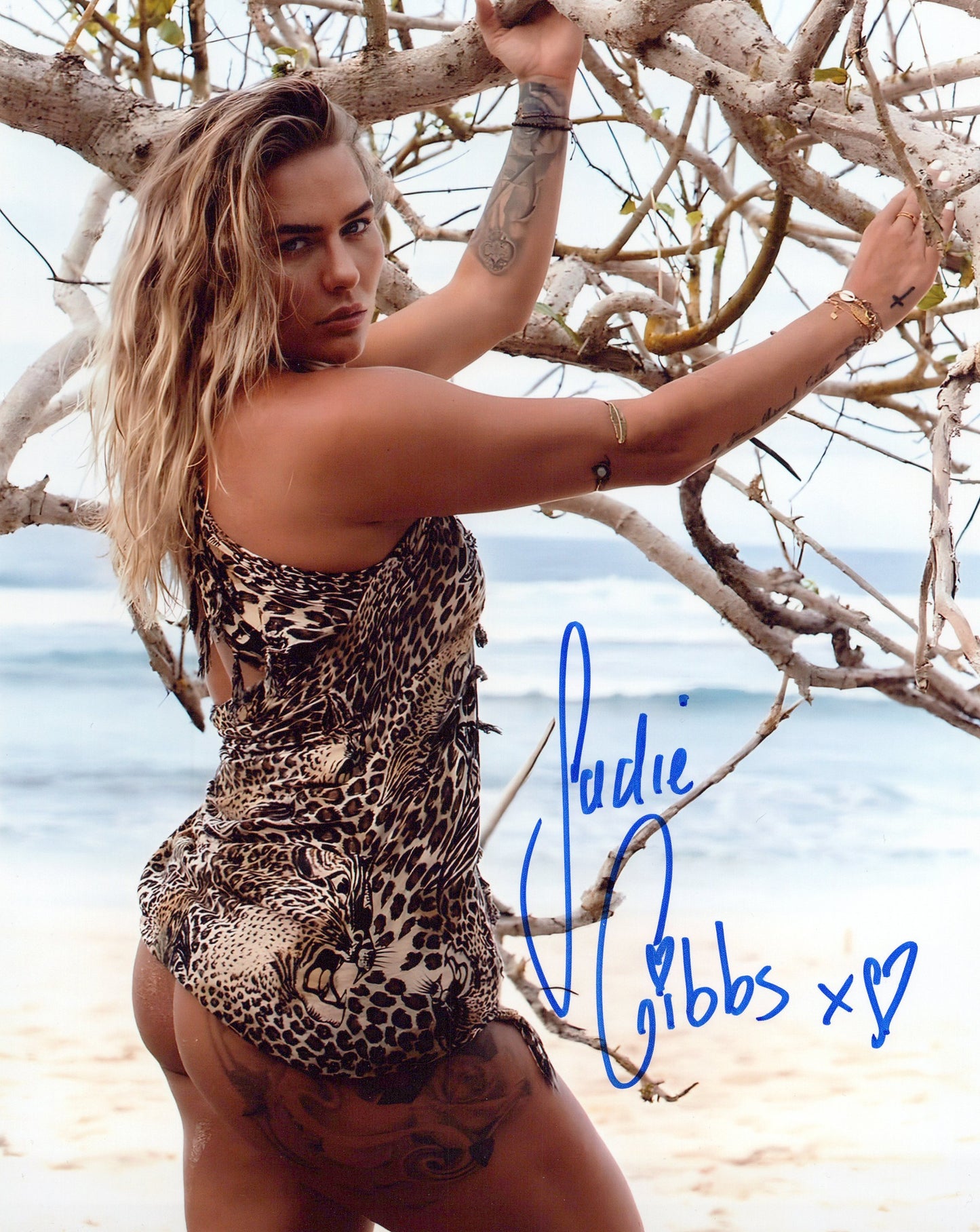 Sadie Gibbs (8x10) WWE NXT AEW photo signed auto autographed