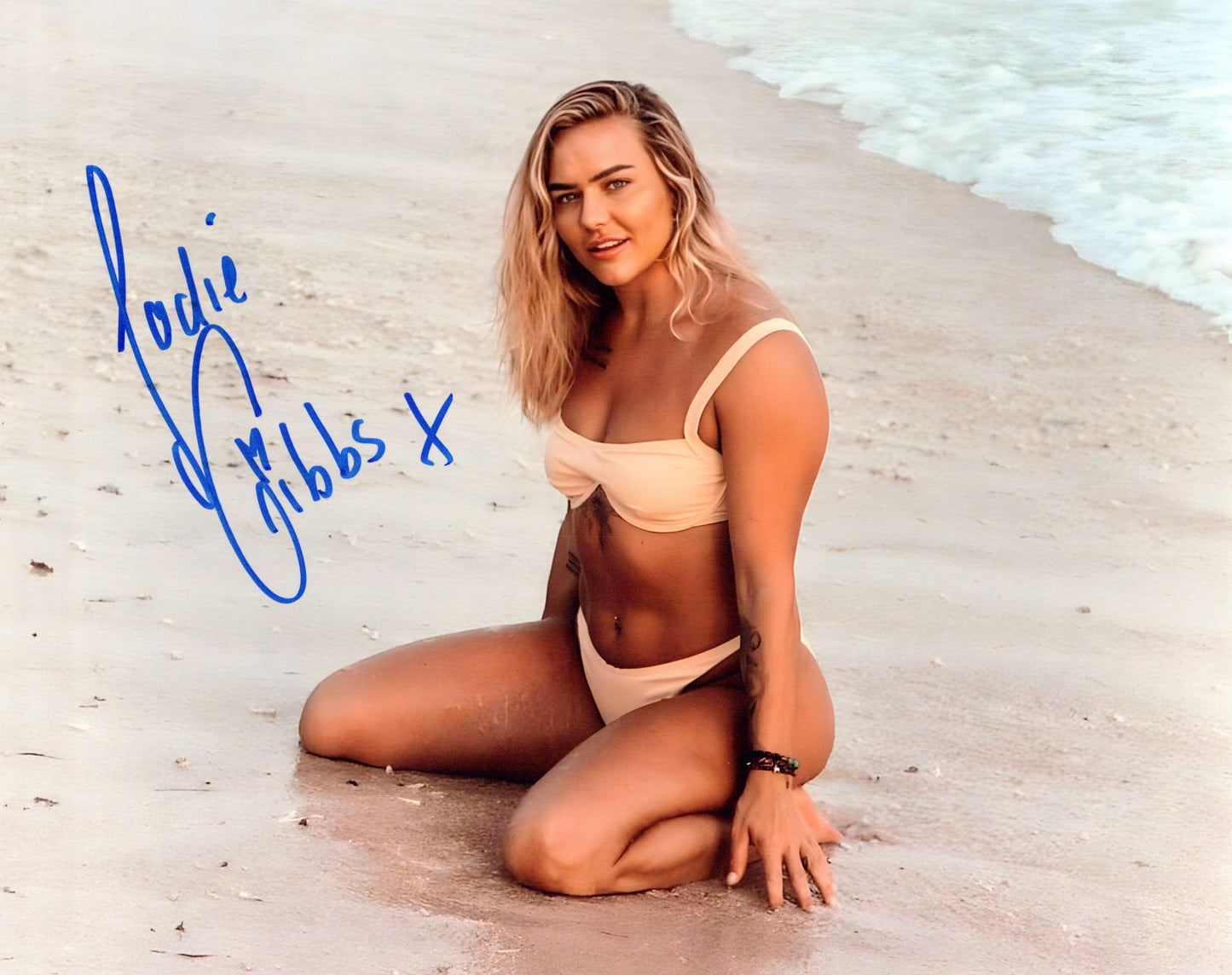 Sadie Gibbs (8x10) WWE NXT AEW photo signed auto autographed