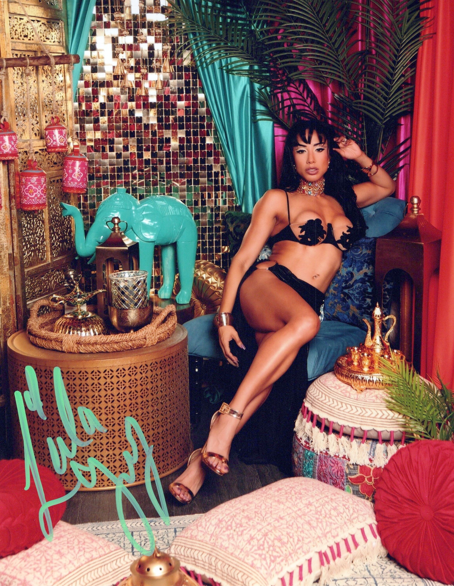 Leila Grey 8x10 AEW Autographed signed photo! Sexy Hot
