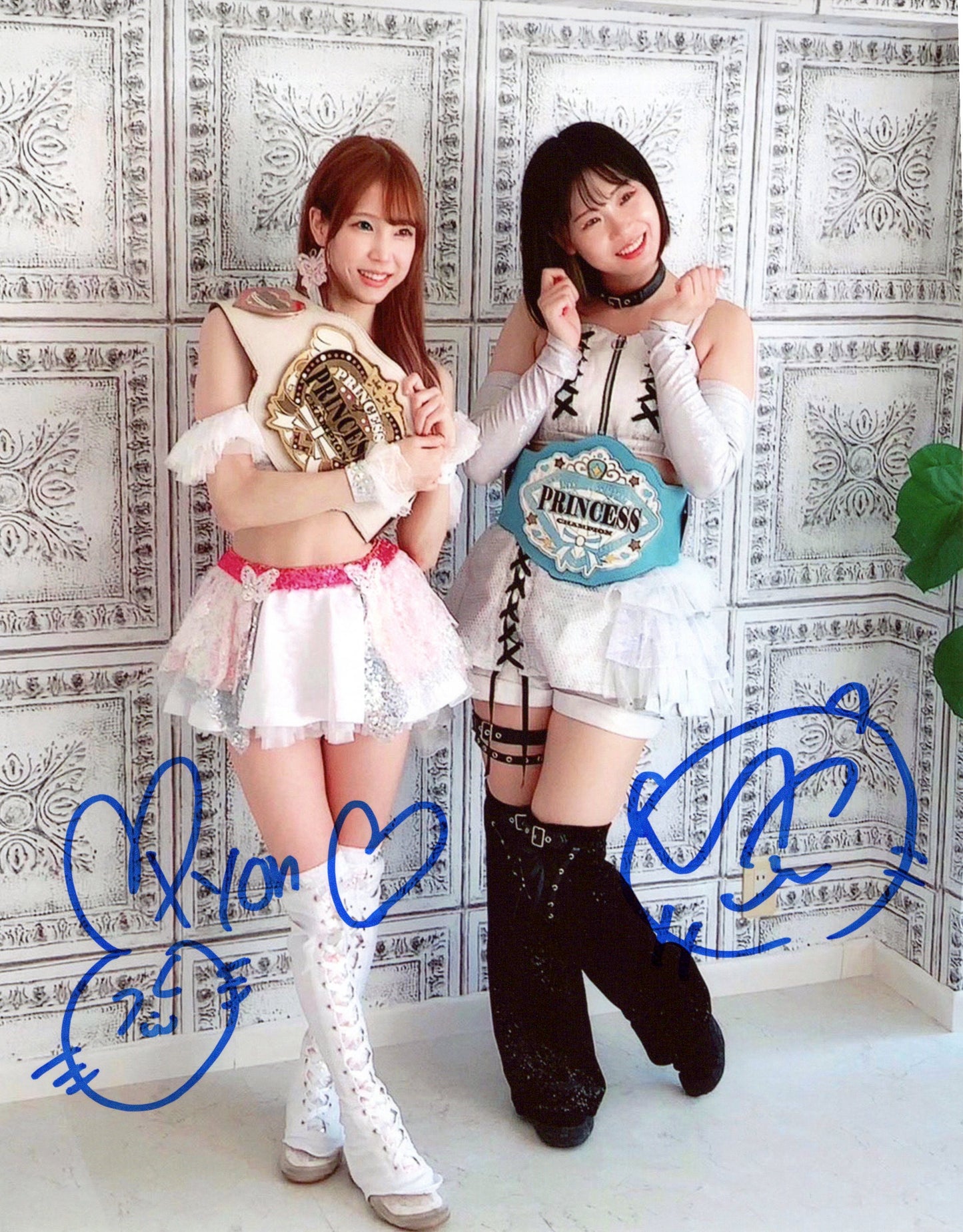 Rika Tatsumi Mizuki Mezuki 8x10 photo signed auto autograph