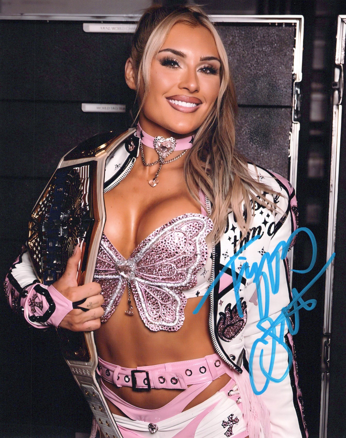 Tiffany Stratton (8x10) WWE NXT autograph signed photo