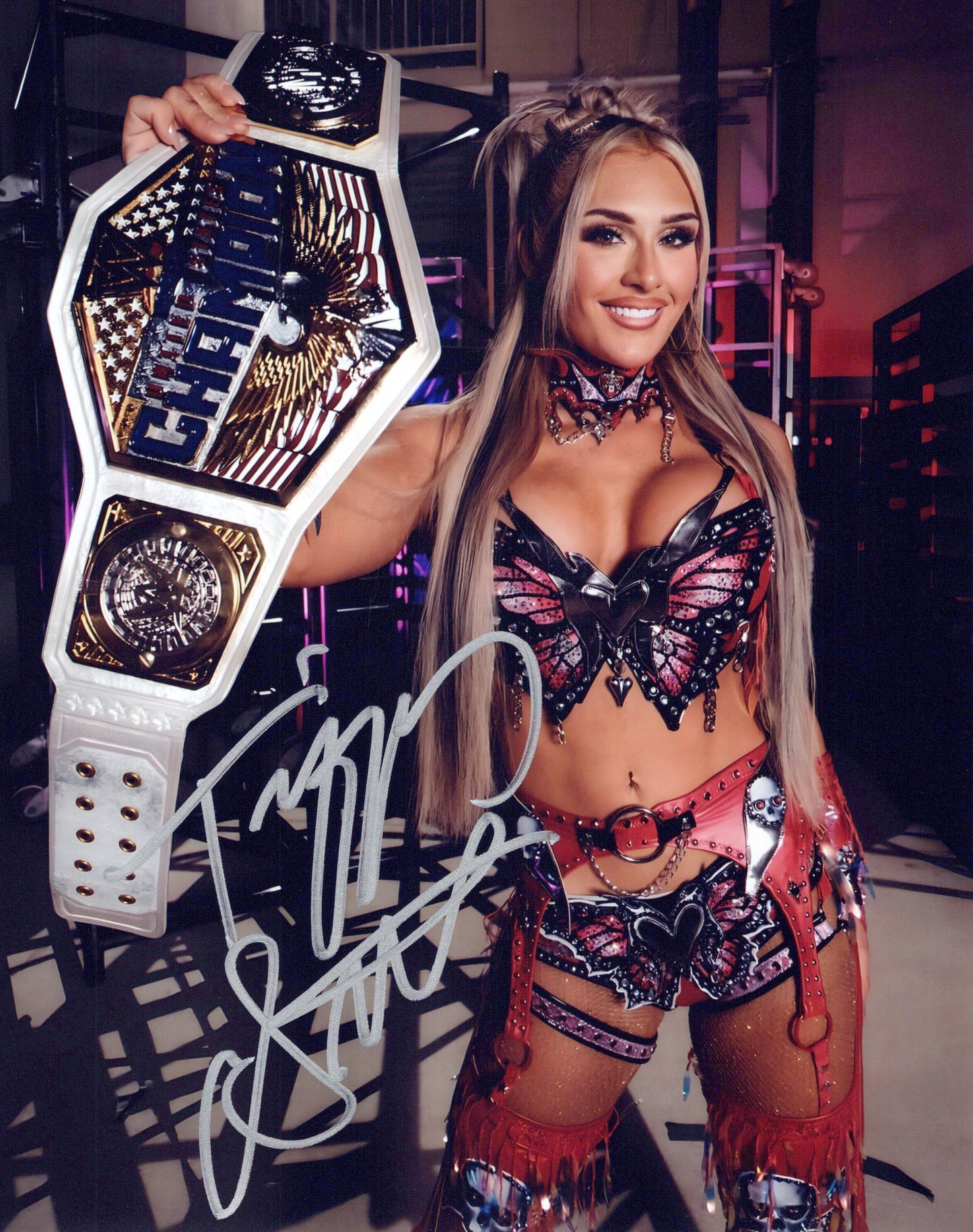 Tiffany Stratton (8x10) WWE NXT autograph signed photo