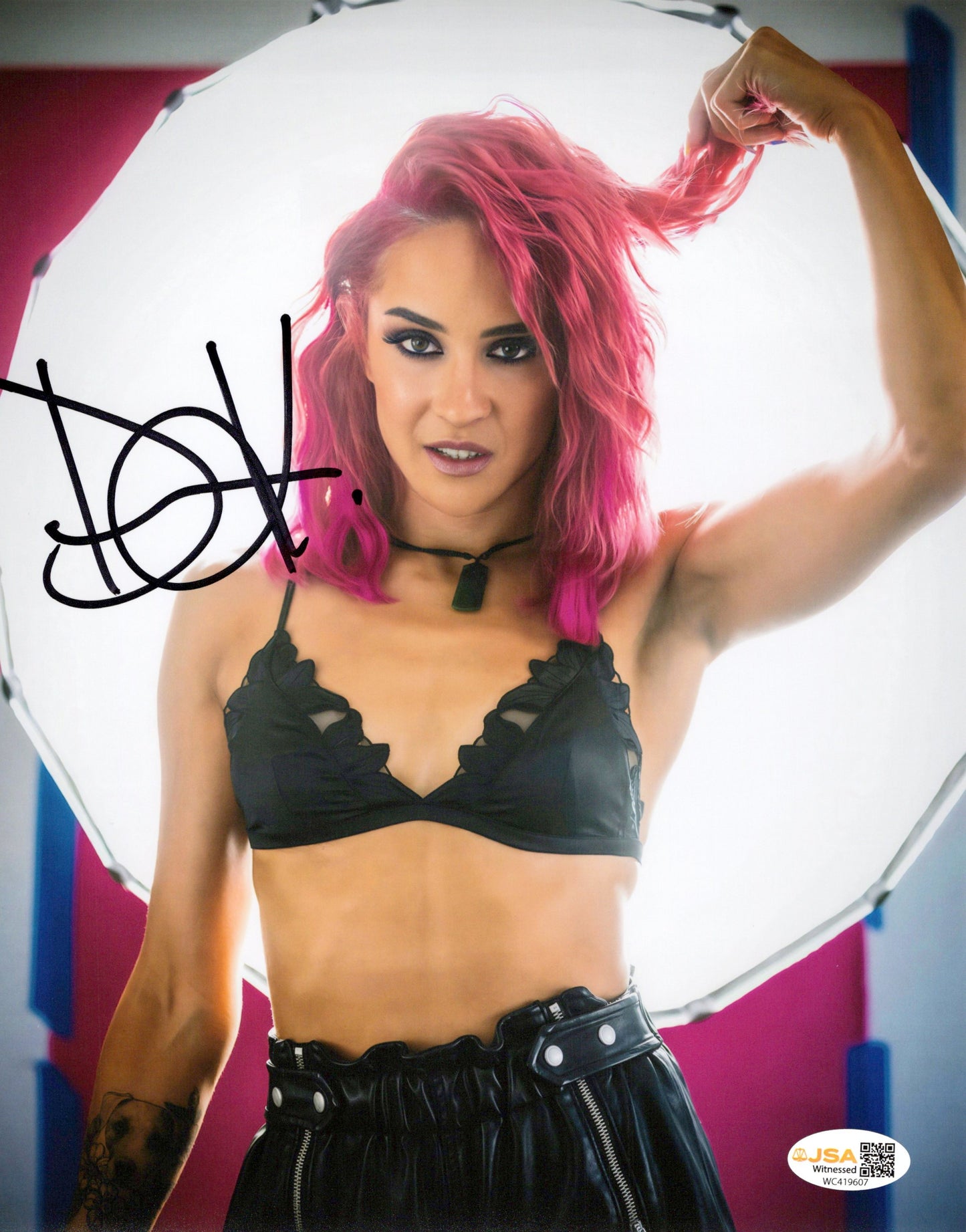 Charlie Dakota Kai (8x10 photo) JSA COA signed auto autographed AEW TNA WWE NXT