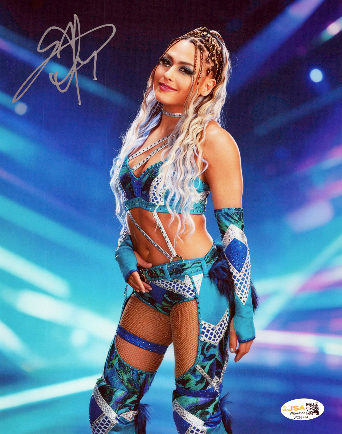 Giulia (metallic 8x10 photo) JSA COA FUNHOUSE METALLIC WWE autographed