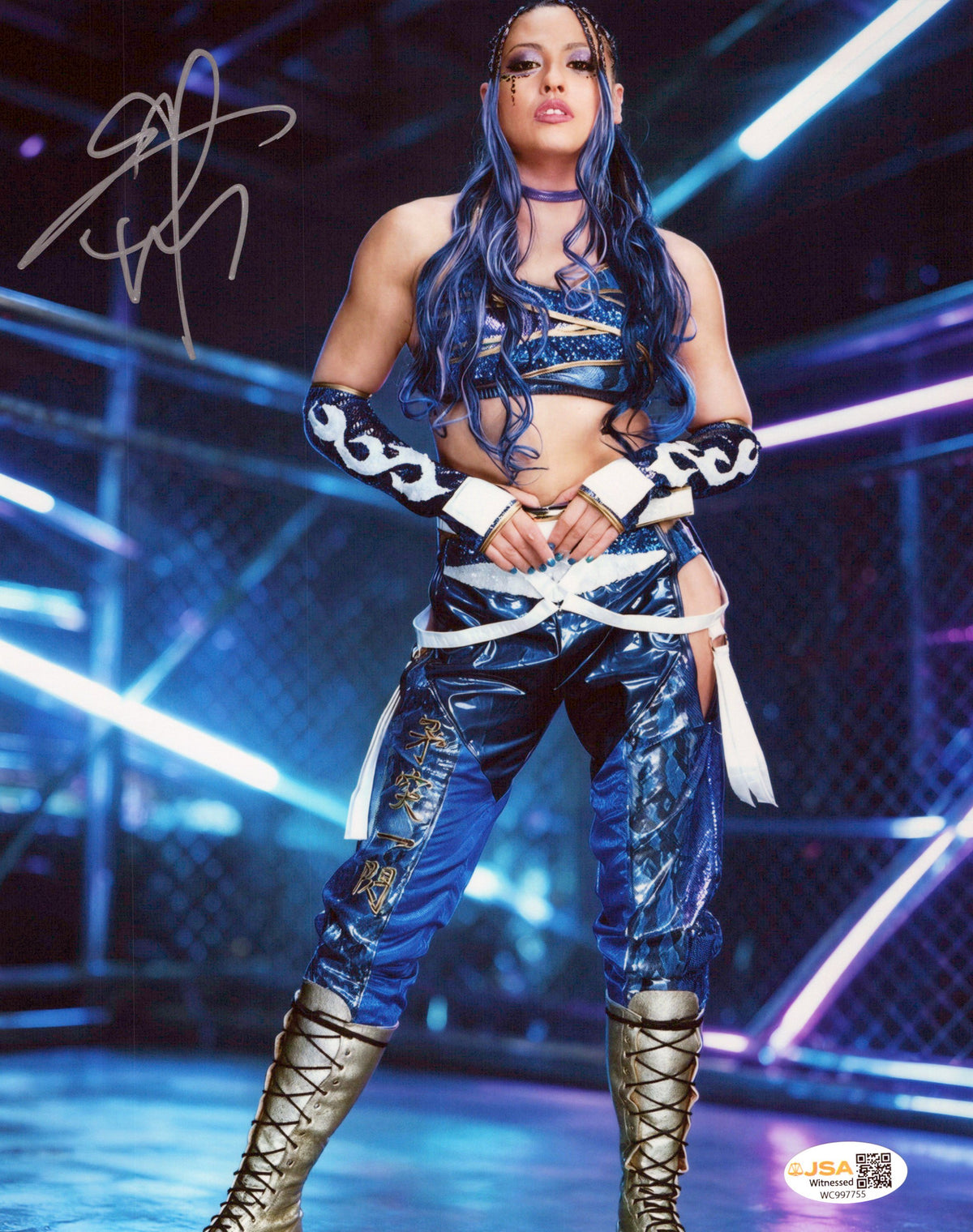 Giulia (metallic 8x10 photo) JSA COA FUNHOUSE METALLIC WWE autographed