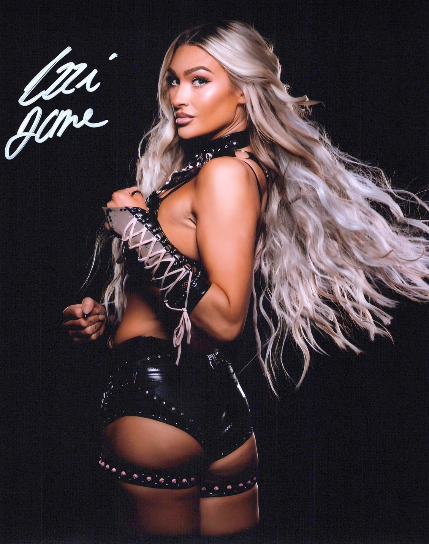 Izzi Dame (8x10) photo signed auto autographed NXT WWE
