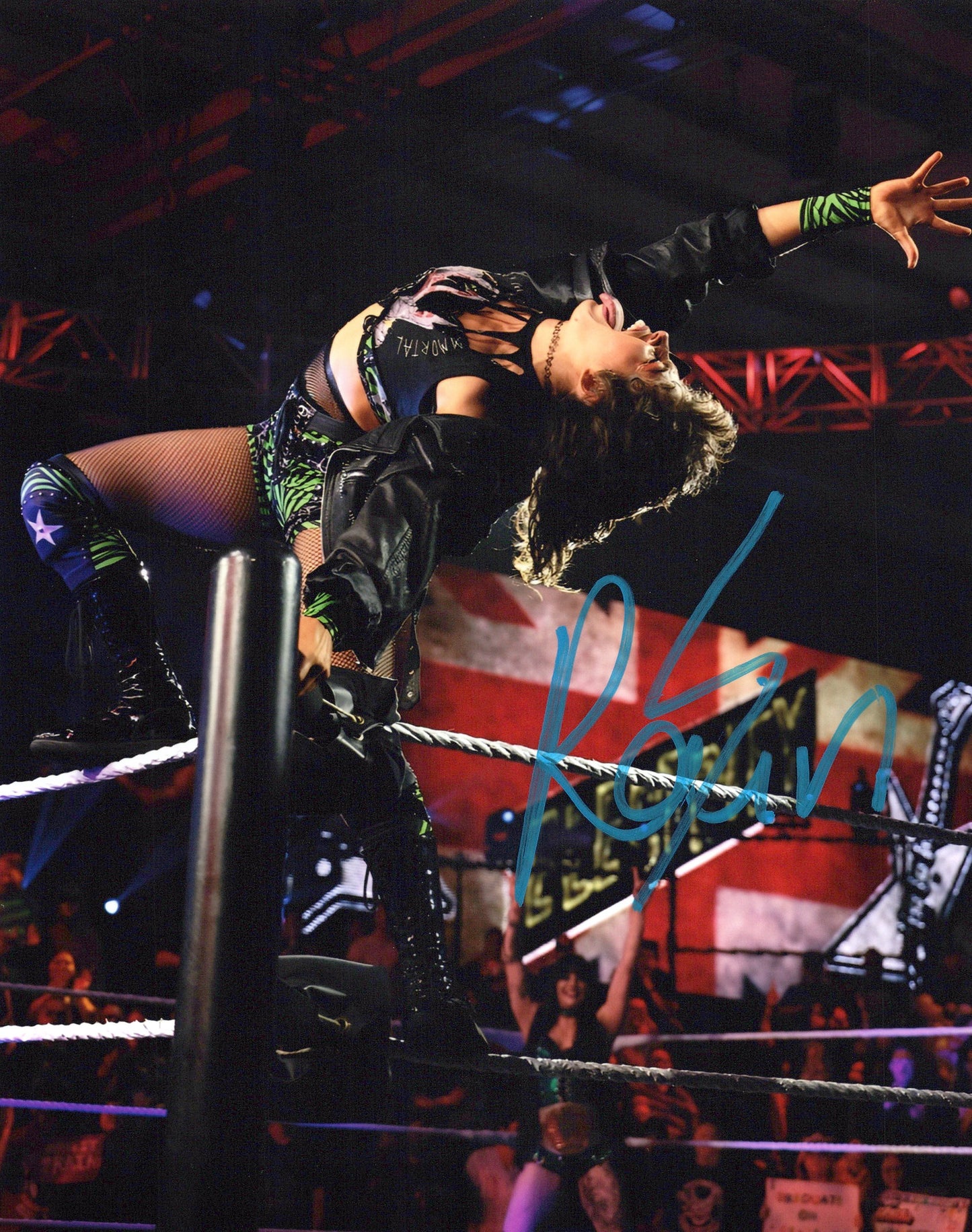 Lizzy Rain (8x10) WWE NXT photo signed auto autographed