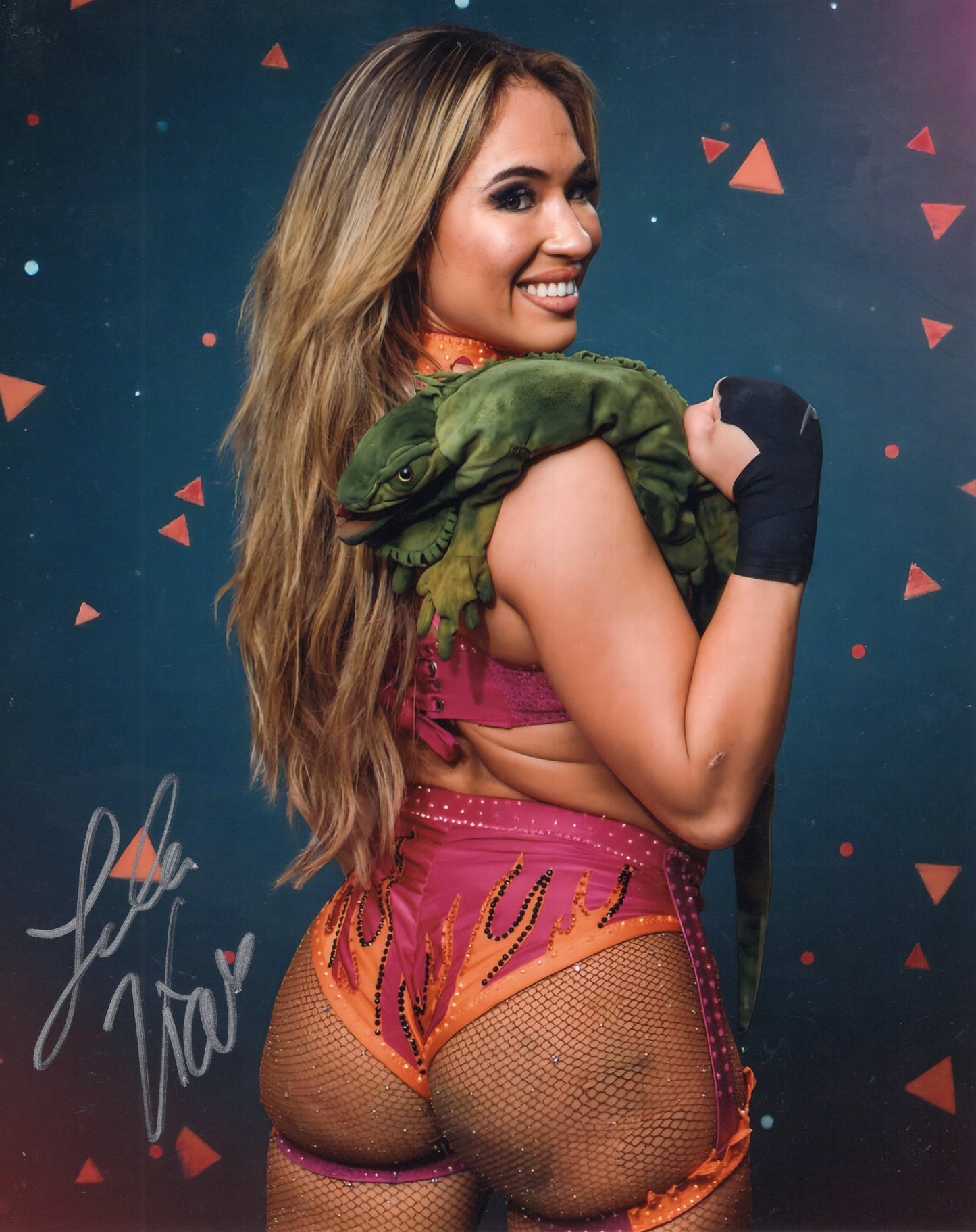 Lola Vice (8x10) WWE NXT photo signed auto autographed