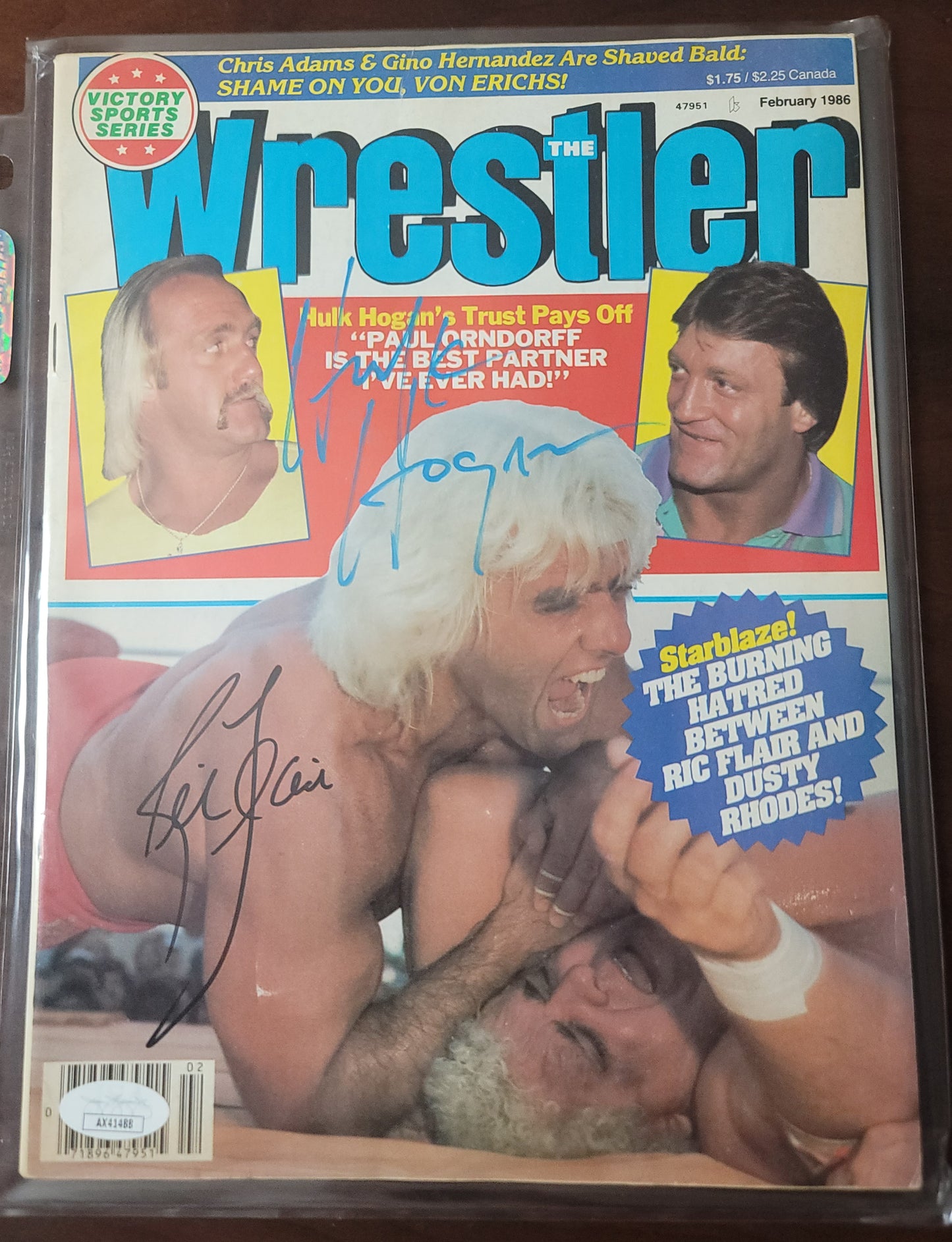 Ric Flair and Hulk Hogan (full magazine) jsa cover signed auto autographed