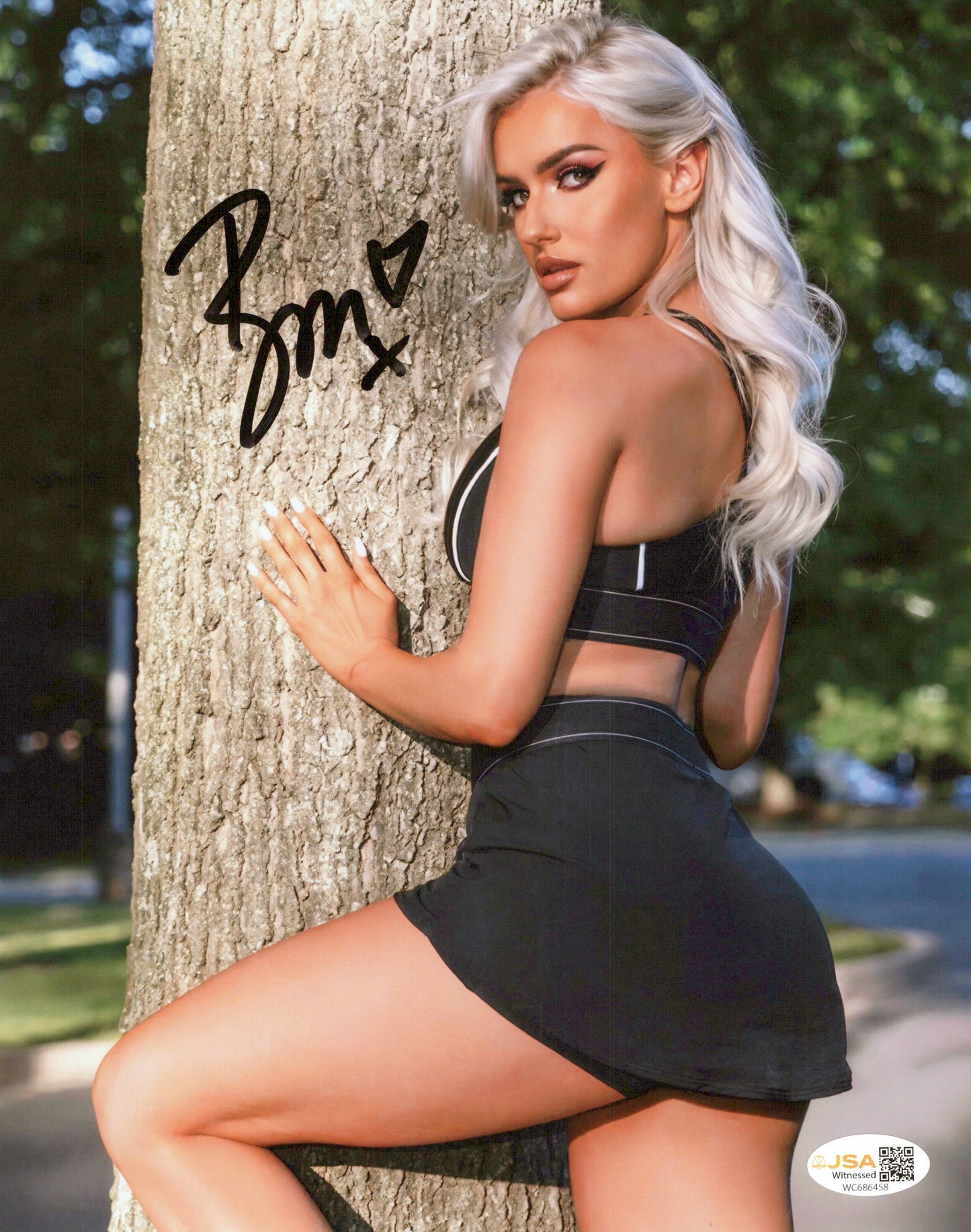 Blake Monroe Mariah May (metallic 8x10) photo signed auto autographed AEW WWE
