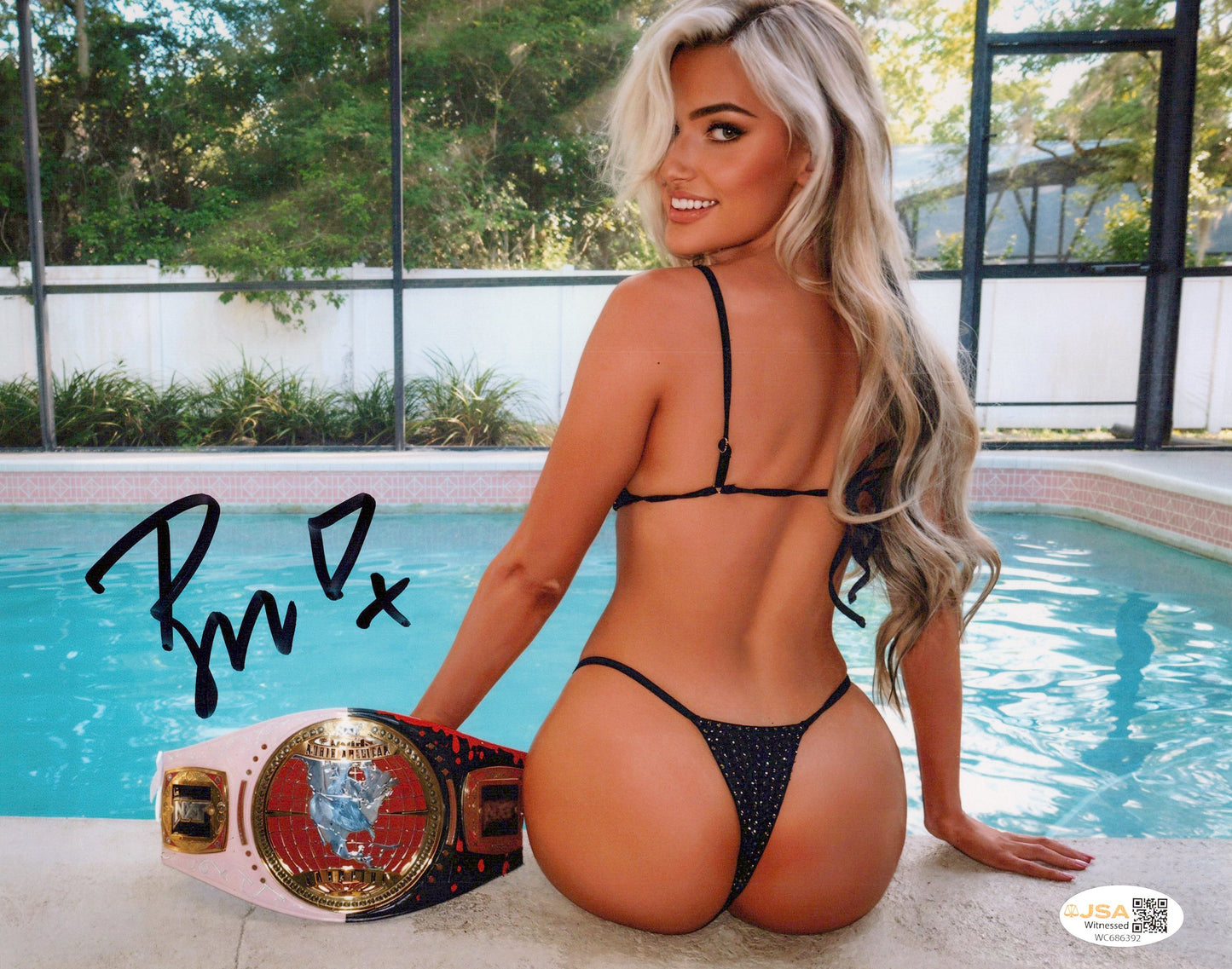 Blake Monroe Mariah May (metallic 8x10) photo signed auto autographed AEW WWE