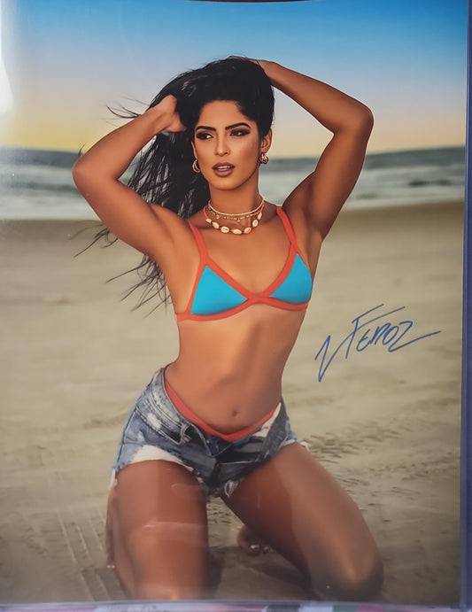 Valentina Feroz (11x14) Autograph signed Photo WWE NXT brazil Diva Sexy auto