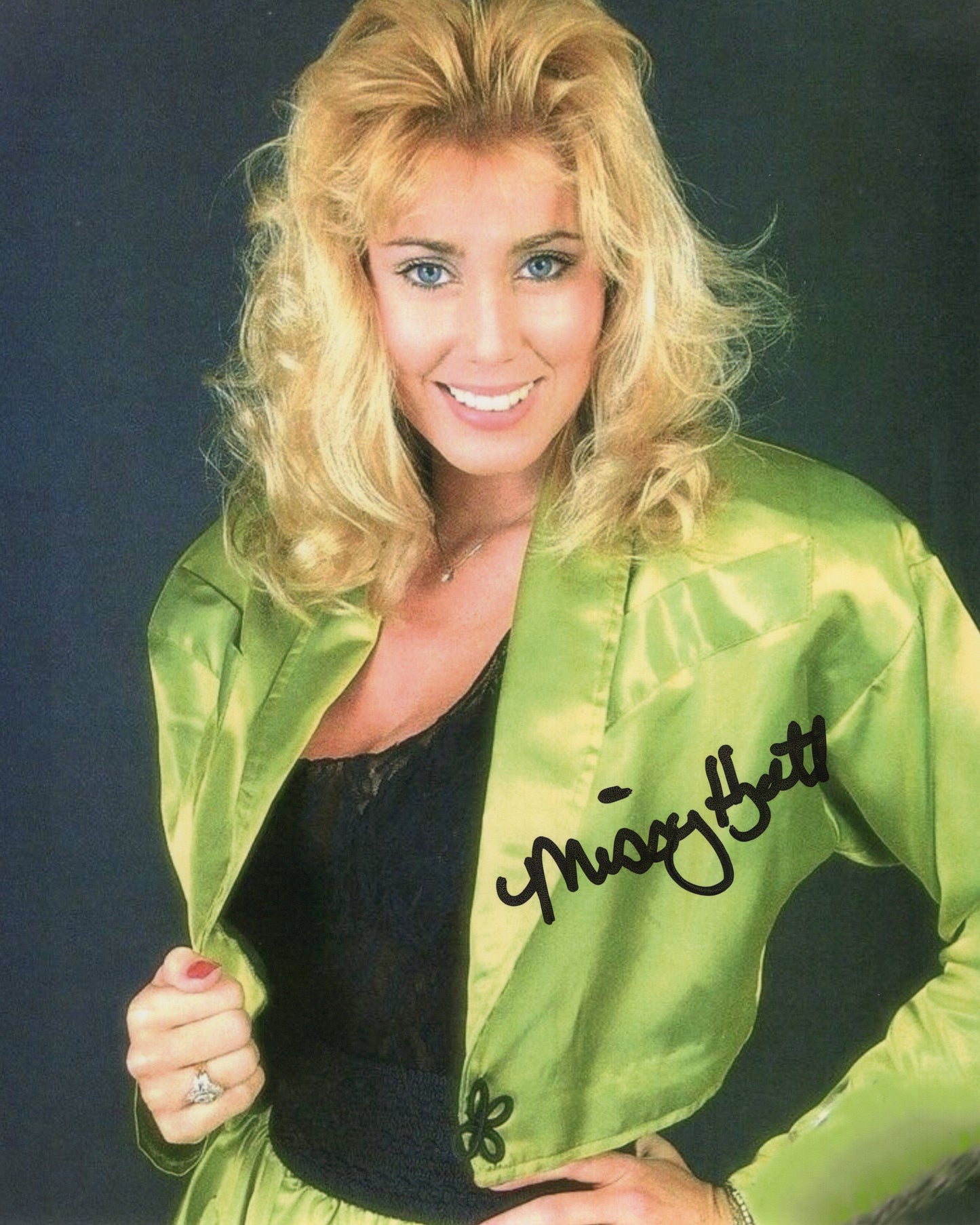 Missy Hyatt (8x10) NWA  WCW photo signed auto autographed