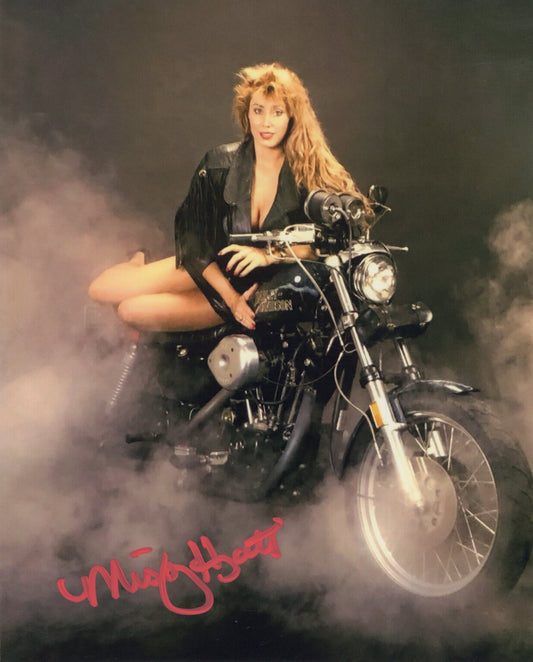 MIssy Hyatt (8x10) WCW Signed Auto Autograph