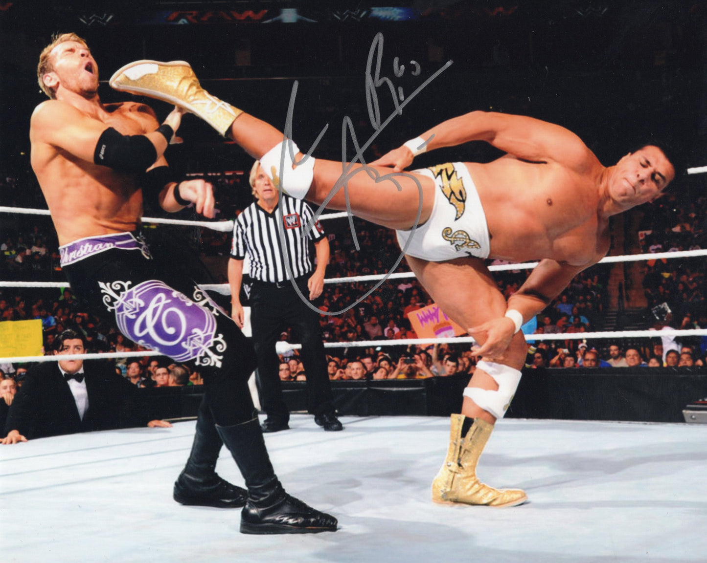 Alberto Del Rio 8x10 signed WWE Photograph signed auto