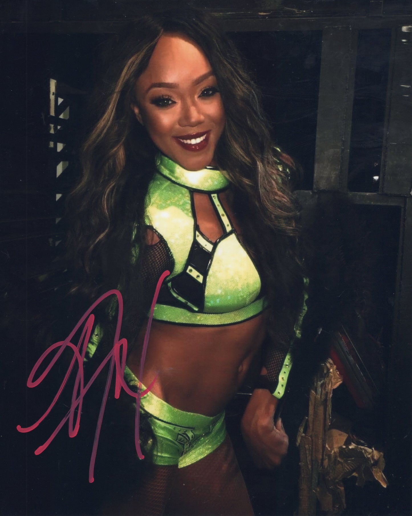 Alicia Fox (8x10) WWE photo signed auto autographed