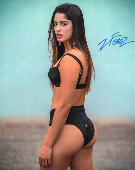 Valentina Feroz (8x10) NXT photo signed auto autographed WWE