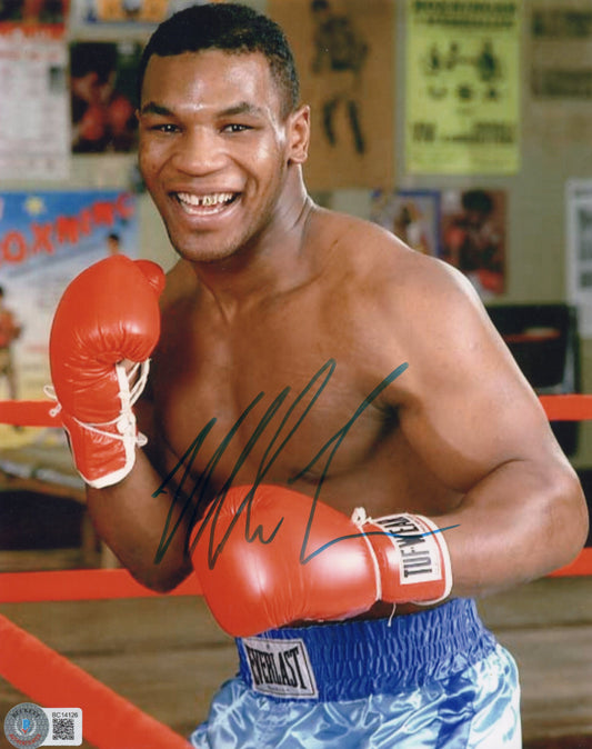 Mike Tyson (8x10 photo) BAS Beckett COA signed autographed celebrity boxer