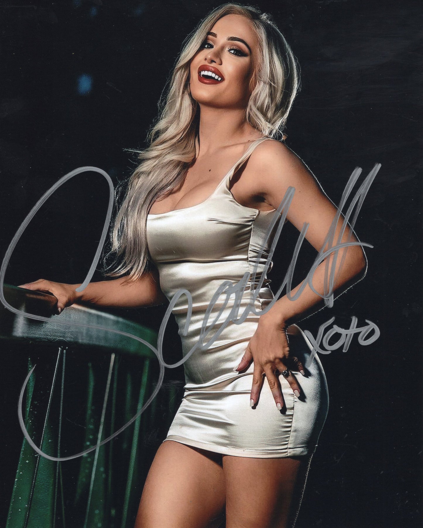 Scarlett (8x10) WWE TNA photo signed auto autographed