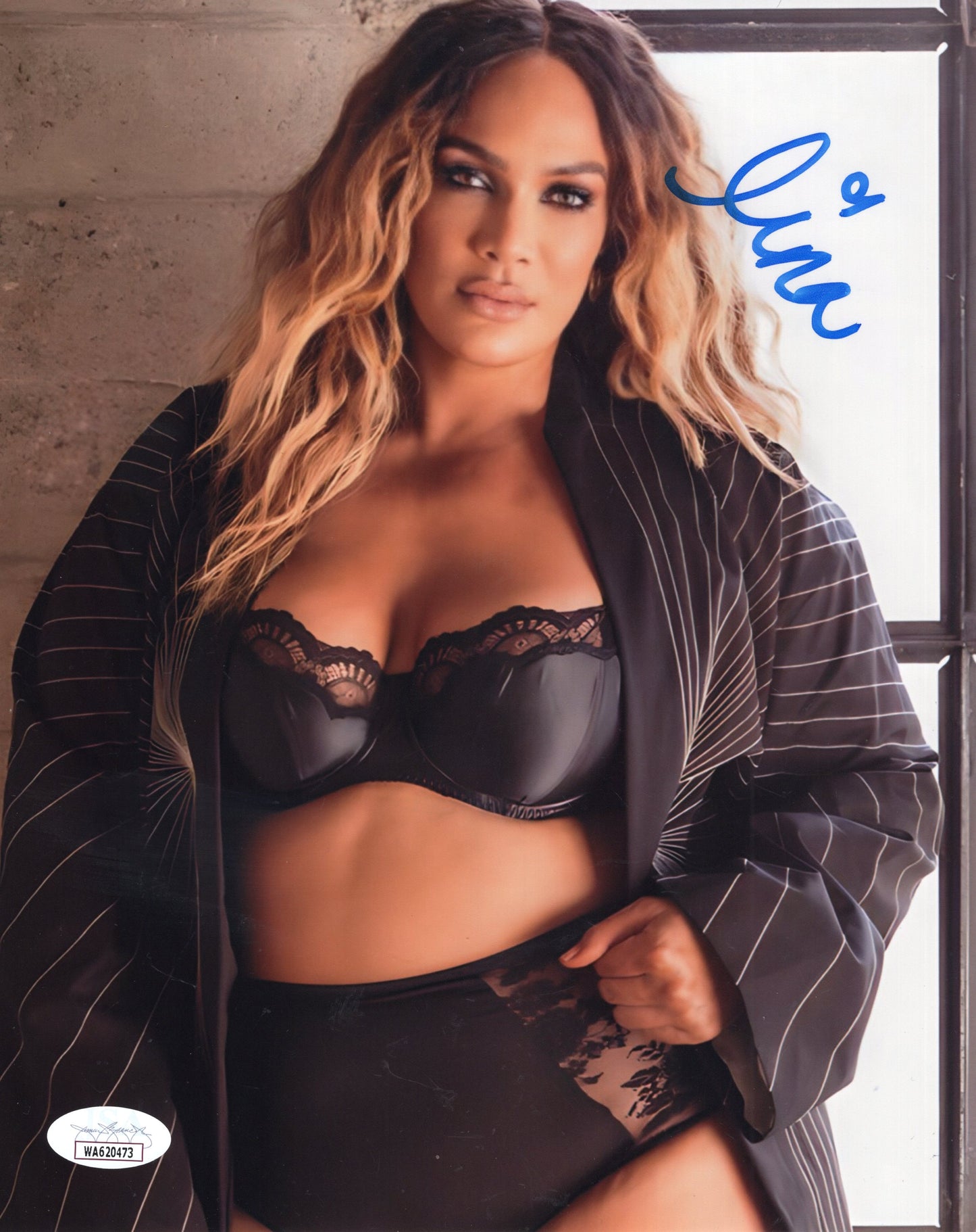 Nia Jax Real Name (8x10) JSA COA WWE photo signed auto autographed