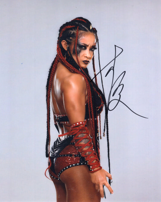Xia Li Léi Yǐng Lee 8x10 AEW NXT TNA WWE signed autographed photo