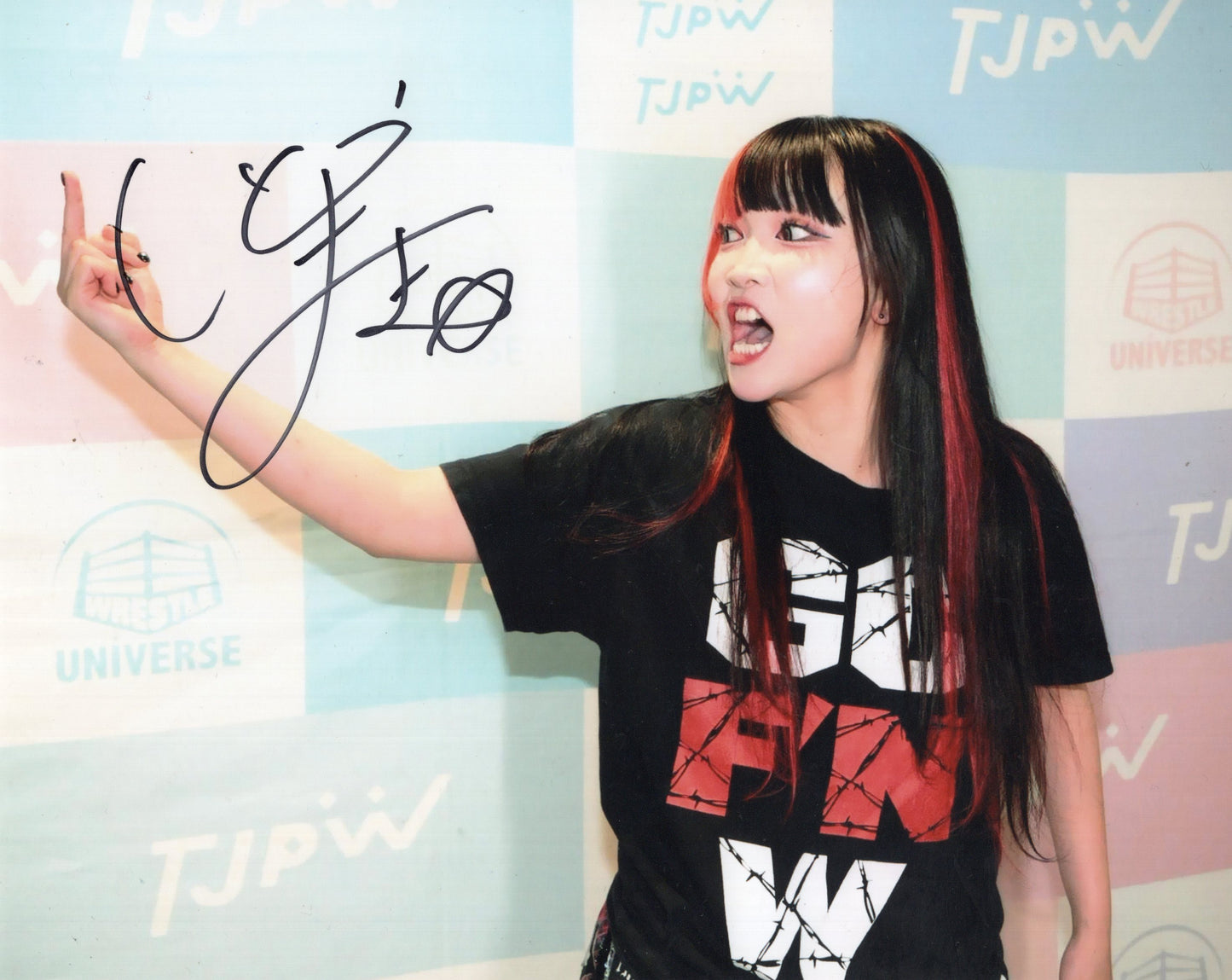 Maki Itoh (8x10) - GCW AEW Stardom photo signed auto autographed