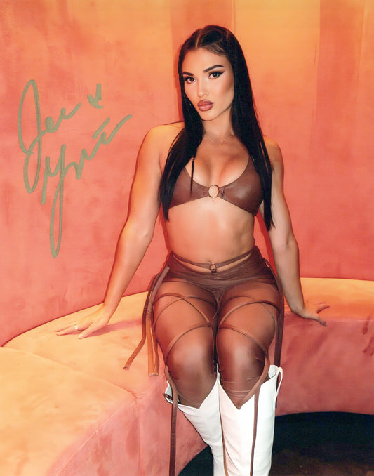 Jazmyn Nyx Jade Gentile (8x10) WWE NXT photo signed auto autographed