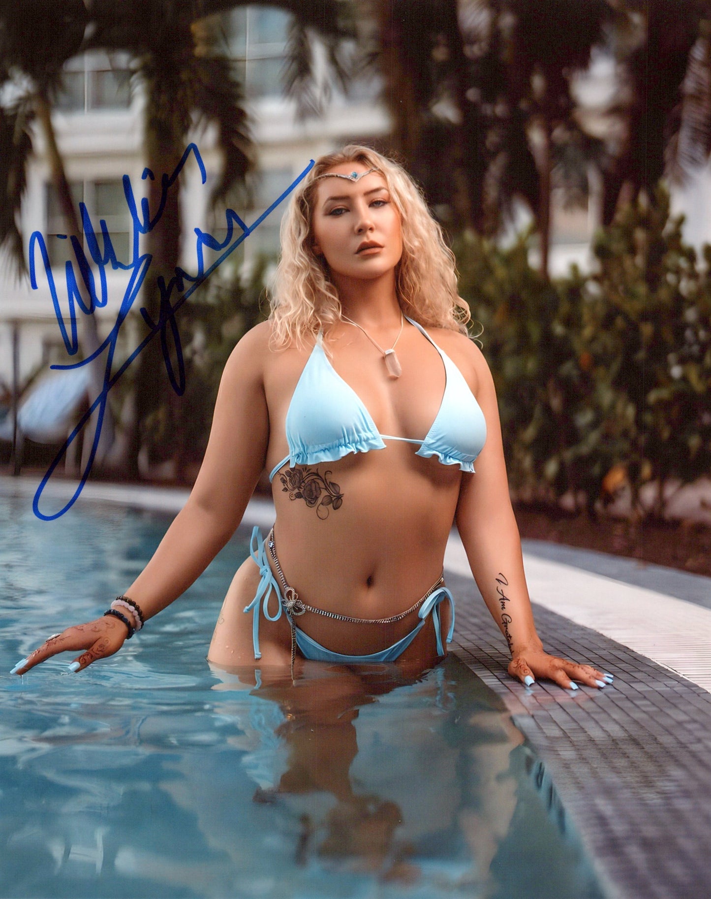 Nikkita Lyons (8x10) photo NXT WWE EVOLVE signed auto autographed
