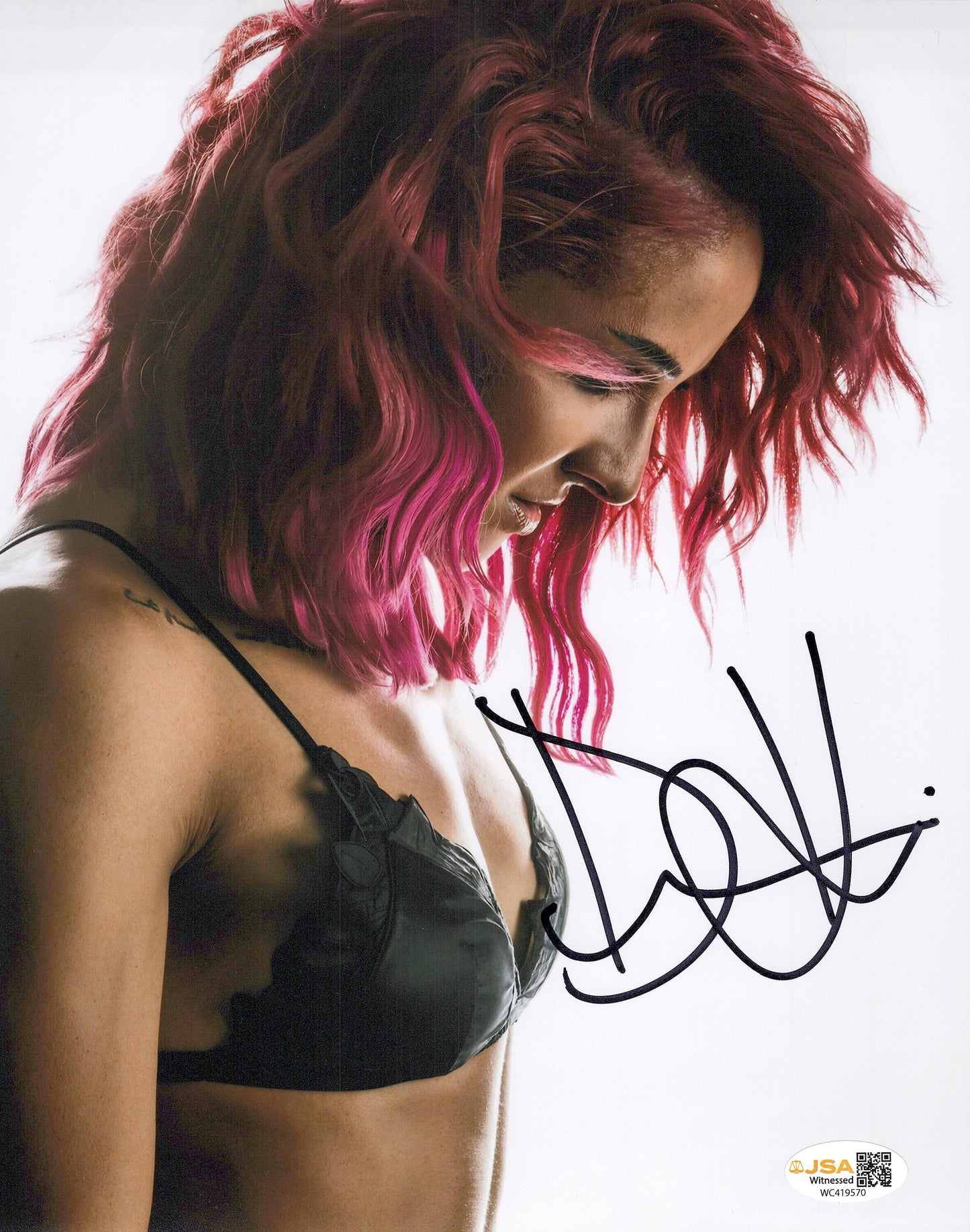 Charlie Dakota Kai (8x10 photo) JSA COA signed auto autographed AEW TNA WWE NXT