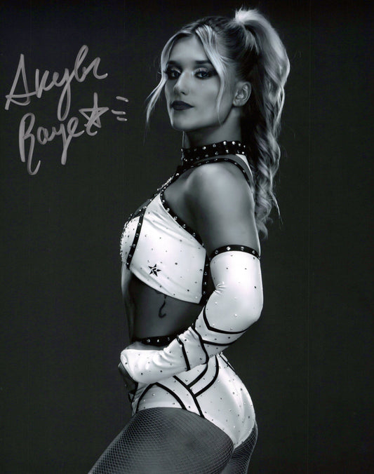 Skylar Raye (8x10) photo NXT WWE EVOLVE signed auto autographed LFG