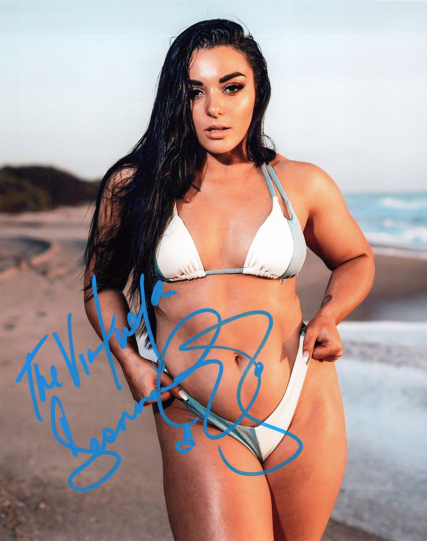 Deonna Purrazzo (8x10 metallic photo) funhouse AEW TNA signed autographed