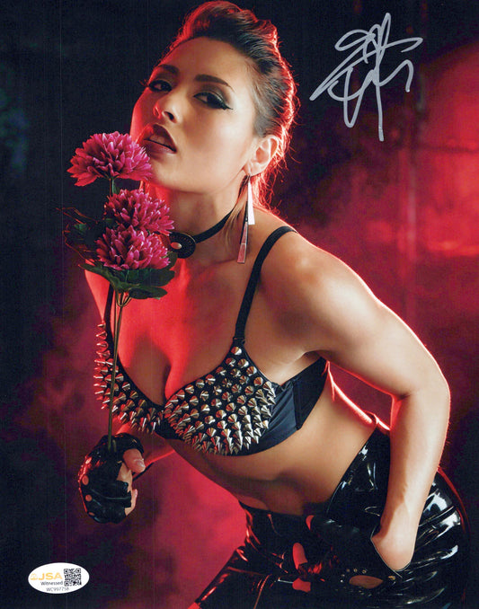 Giulia (metallic 8x10 photo) JSA COA FUNHOUSE METALLIC WWE autographed