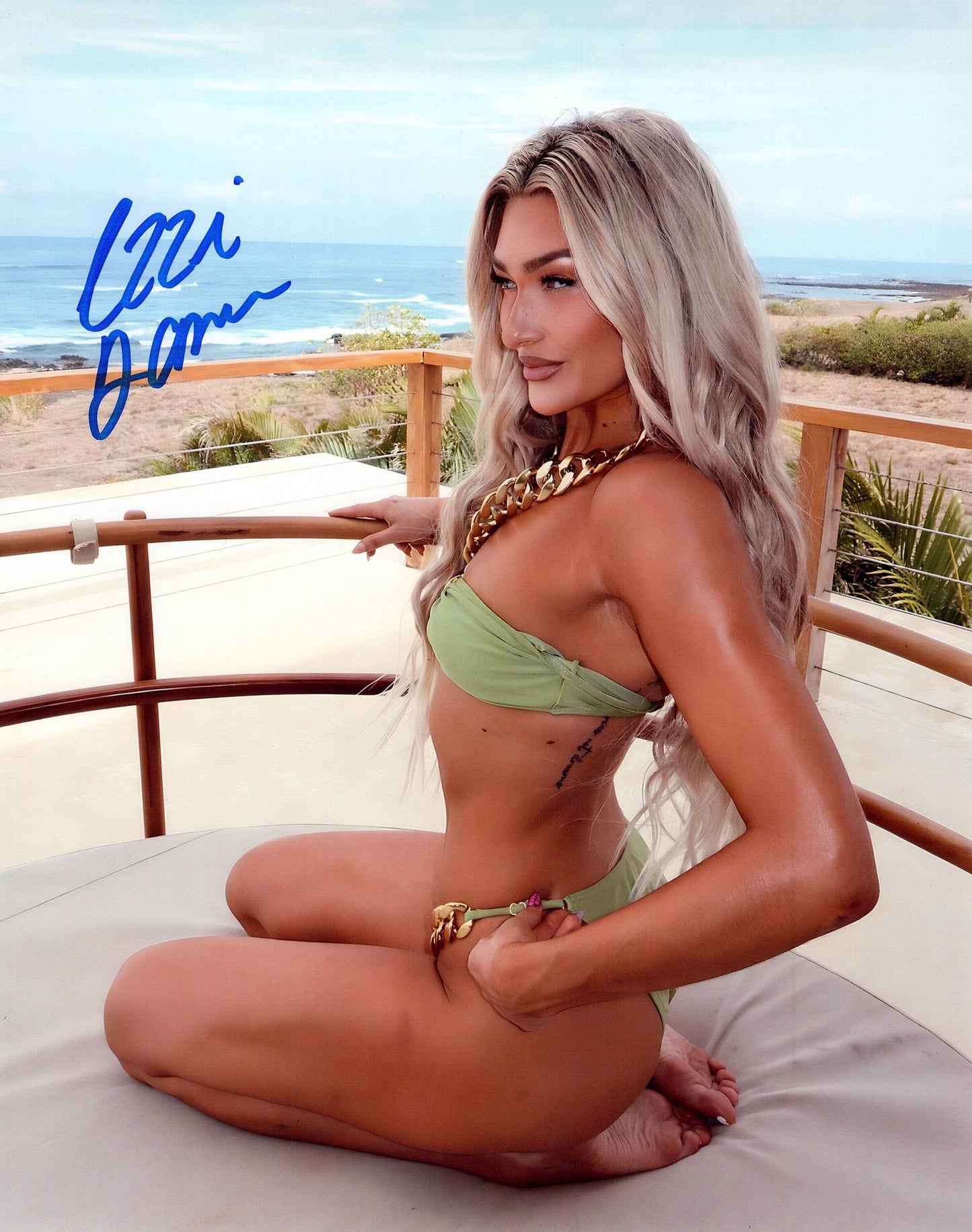Izzi Dame (8x10) photo signed auto autographed  NXT WWE