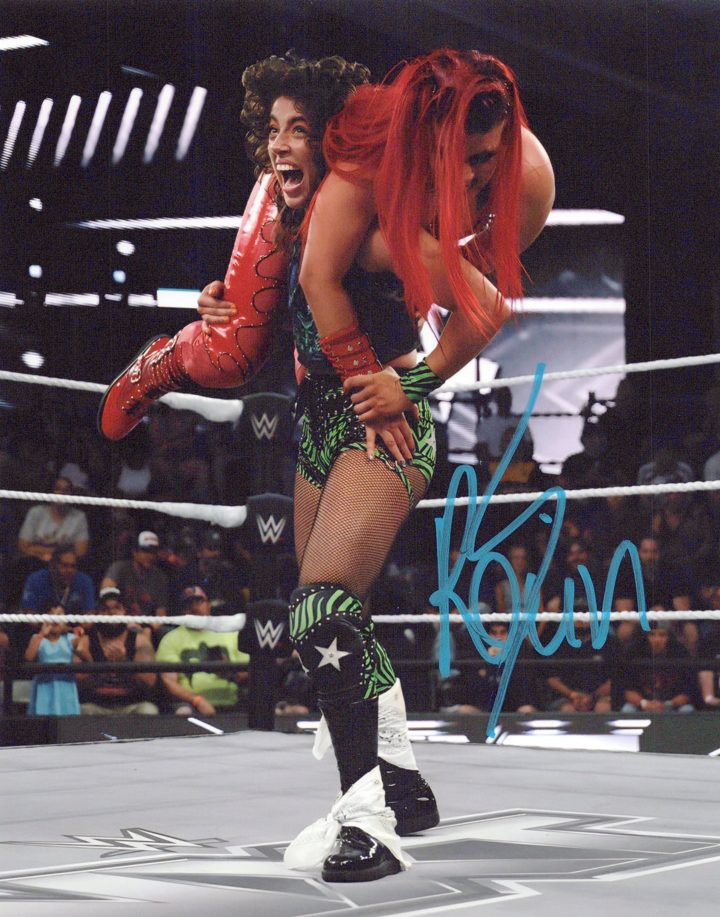 Lizzy Rain (8x10) WWE NXT photo signed auto autographed