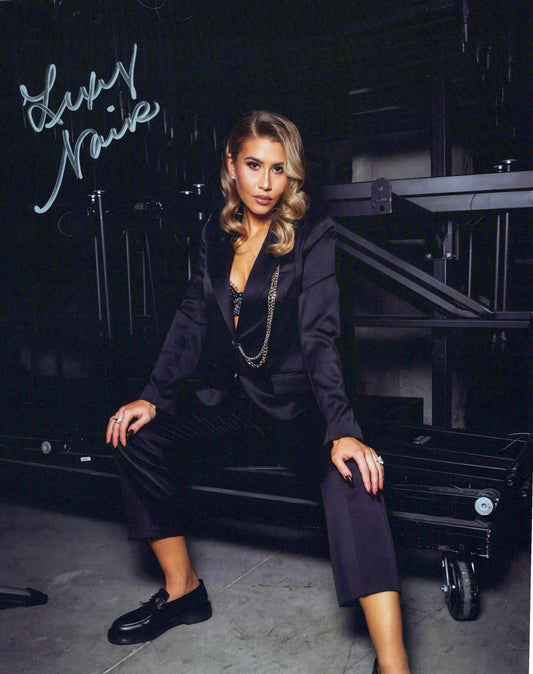 Lexy Nair (8x10) AEW photo signed auto autographed