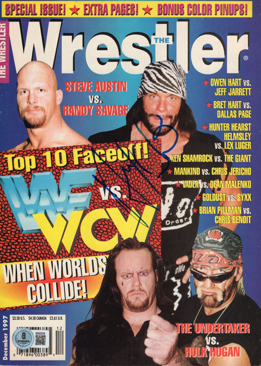 Hulk Hogan (full magazine) beckett COA signed on cover auto autographed